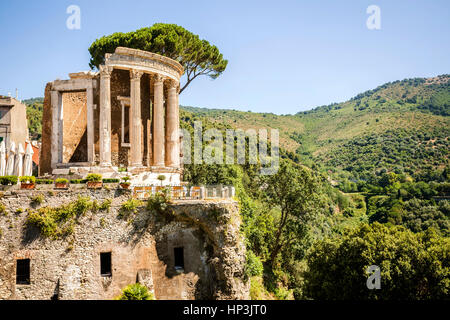 Ruins in park of Villa Gregoriana, Tivoli, Lazio, Italy Stock Photo