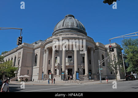 Woolsey Hall, Yale University, an American private Ivy League research university in New Haven, Connecticut, United States. Stock Photo