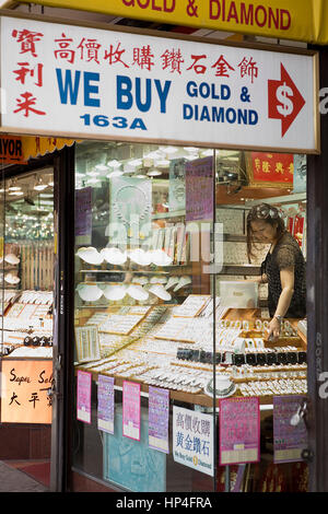 Chinatown. Treasure Kingdom Jewelry. 163 A Canal St, New York City, USA,www.jewelry88.com Stock Photo