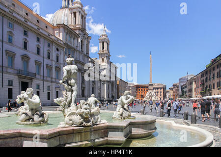 The Fontana del Nettuno, Piazza Navona, Rome, Lazio, Italy Stock Photo
