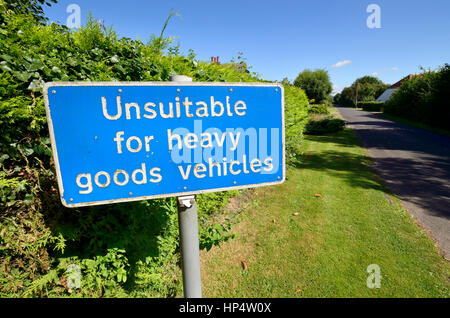Unsuitable for Heavy Goods Vehicles sign in a small country lane in Kent, England. Stock Photo