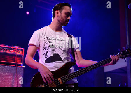 BARCELONA - SEP 19: The guitarist of Lady Lamb (band) performs, wearing a Taylor Swift shirt, at BAM Festival on September 19, 2015 in Barcelona, Spai Stock Photo