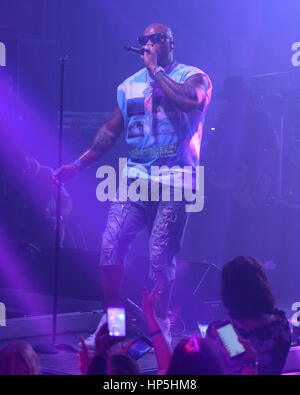 Miami Beach, FL, USA. 17th Feb, 2017. Flo Rida poses backstage at Liv Nightclub Y100 concert held at the Fontainebleau on February 17, 2017 in Miami Beach, Florida. Credit: Mpi04/Media Punch/Alamy Live News Stock Photo