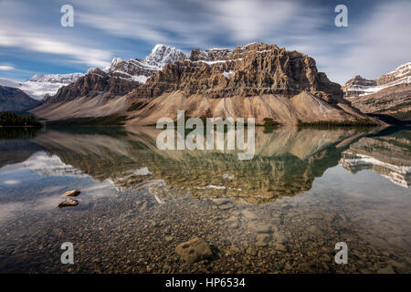 Mount Crowfoot Reflection at Bow Lake on the scenic Icefield Parkway, Banff National Park, Alberta, Canada Stock Photo
