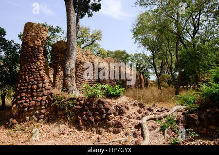BURKINA FASO, Province Poni, Gaoua, ruins of Loropeni date back to the 11th century AD, since 2009 UNESCO world heritage site / Ruinen von Loropeni, seit 2009 UNESCO Welterbe Stock Photo