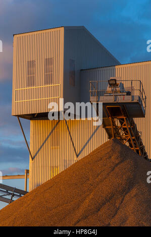 Aggregates sorting plant at Denton Gravesend. Stock Photo