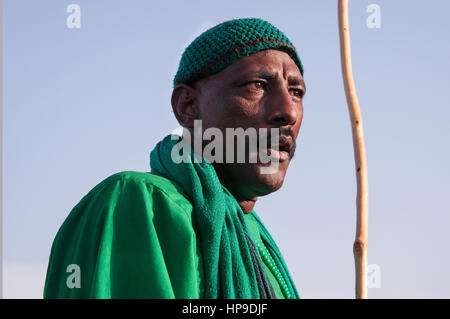 SUDAN, OMDURMAN: Every Friday the sufis of Omdurman, the other half of Northern Sudan's capital Khartoum, gather for their 'dhikr' - chanting and danc Stock Photo