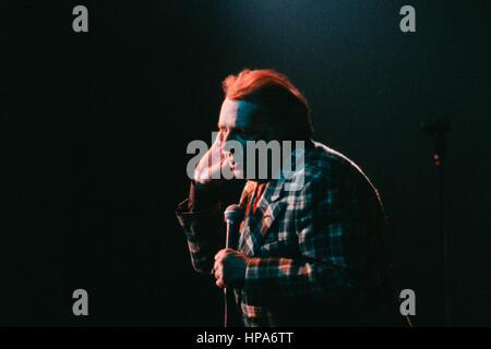 George Melly on stage 1987 Stock Photo