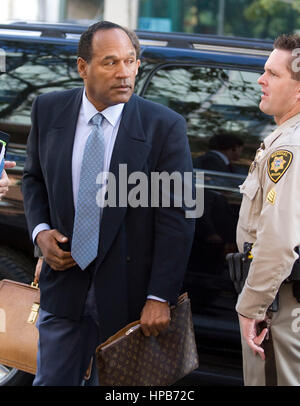 O.J. Simpson arrives at the Clark County Regional Justice Center building in Las Vegas, NV on Thursday, Sept. 18, 2008. Photo credit: Francis Specker Stock Photo