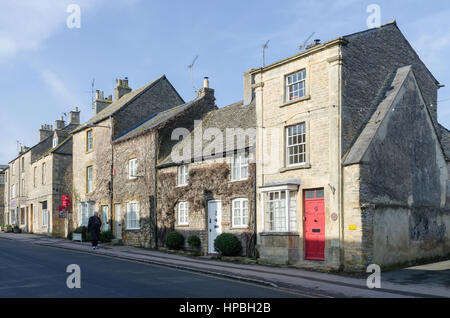 Small Cotswold stone cottages in Stow-on-the-Wold in the Cotswolds Stock Photo