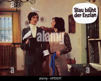 Blau blüht der Enzian, Deutschland 1973, Regie: Franz Antel, Darsteller: Ilja Richter, Ellen Umlauf (?) Stock Photo