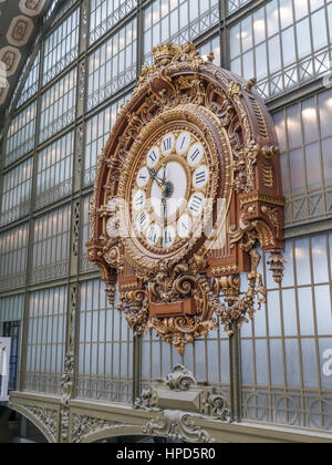 PARIS, FRANCE - 25 AUGUST, 2013 - The Gold Clock located in the 'main lobby station' - d'Orsay Museum, Paris, France Stock Photo