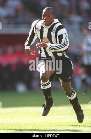 FAUSTINO ASPRILLA NEWCASTLE UNITED FC 08 April 1997 Stock Photo