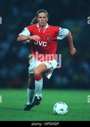 EMMANUEL PETIT ARSENAL FC 07 August 1997 Stock Photo