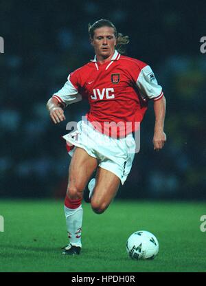 EMMANUEL PETIT ARSENAL FC 07 August 1997 Stock Photo