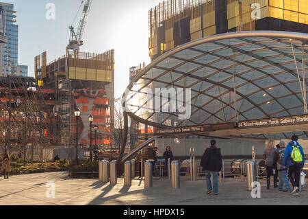 Construction of the Hudson Yards development in New York seen from the 34th Street-Hudson Yards subway entrance, on Sunday, February 19, 2017.  (© Richard B. Levine) Stock Photo