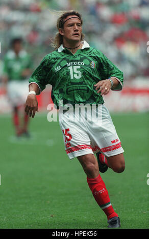 LUIS HERNANDEZ MEXICO 19 November 1997 Stock Photo