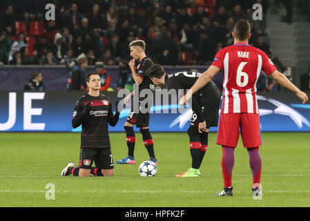 (170222) -- LEVERKUSEN, Feb. 22, 2017 -- Leverkusen's Javier Hernandez (1st L) prays before the first leg match of Round of 16 of European Champions League between Bayer 04 Leverkusen and Atletico Madrid in Leverkusen, Germany, on Feb. 21, 2017. Leverkusen lost 2-4. (Xinhua/Shan Yuqi) Stock Photo