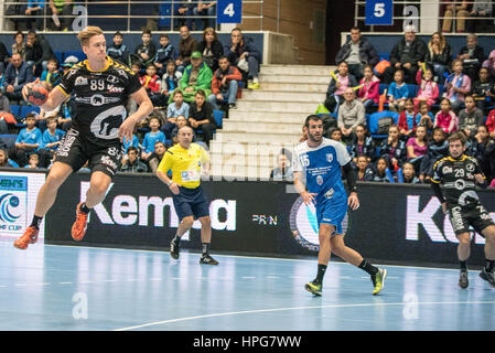 October 11, 2015: Lie Hansen #89 of Bregenz Basketball  in action during the European Handball Federation (EHF) Cup Men Qualification Round 2 game between  CSM Bucharest (ROU) vs Bregenz Handball (AUT) at Polyvalent Hall in Bucharest, Romania ROU.   Photo: Cronos/Catalin Soare Stock Photo