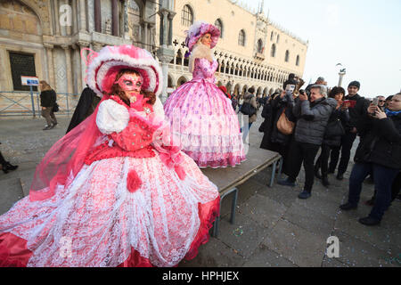 Venice, February 2017:  Costumed people during the famous venetian Carnival , on February 2017 in Venice, Italy Stock Photo