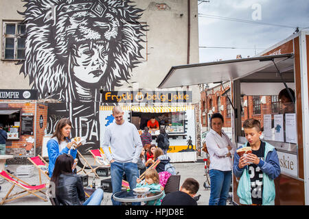 Skwer Judah, Every day, meeting of food trucks, in front of Judah artwork by Pil peled, Swietego Wawrzynca 16, Kazimierz district, Krakow, Poland. Stock Photo