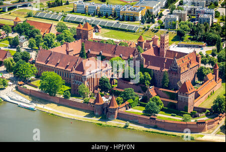 Malbork, Burganlage, Backsteingotik, Fluss Nogat, Stadt Marienburg, Sitz der Hochmeister des Deutschen Ordens, Deutschordensstaat, pomorskie, Polen Stock Photo