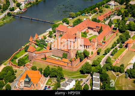 Malbork, Burganlage, Backsteingotik, Fluss Nogat, Stadt Marienburg, Sitz der Hochmeister des Deutschen Ordens, Deutschordensstaat, pomorskie, Polen Stock Photo