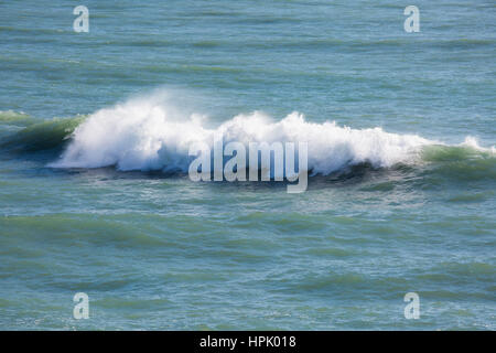 Punakaiki, Paparoa National Park, West Coast, New Zealand. Powerful waves breaking in the Tasman Sea off Dolomite Point. Stock Photo