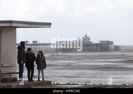 Storm Doris hits parts of North Wales including Llandudno as visitors watch the storm from the promenade Stock Photo