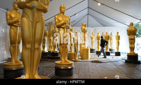 Los Angeles, USA. 22nd Feb, 2017. Statues of the Oscar are seen during the preparations for the 89th Academy Awards in Hollywood, Los Angeles, the United States, Feb. 22, 2017. The 89th Academy Awards, or 'Oscars', will be held on Feb. 26. Credit: Yang Lei/Xinhua/Alamy Live News Stock Photo