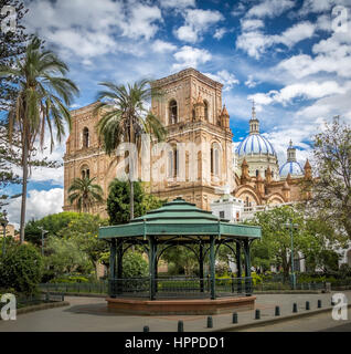 Park Calderon and Inmaculada Concepcion Cathedral - Cuenca, Ecuador Stock Photo