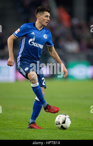 Cologne, Germany. 19th Feb, 2017. Schalke's Alessandro Schöpf on the ball during the Bundesliga soccer match between 1. FC Cologne and FC Schalke 04 in the RheinEnergie Stadium in Cologne, Germany, 19 February 2017. Photo: Marius Becker/dpa/Alamy Live News Stock Photo