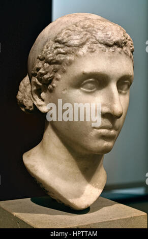 Portrait of Cleopatra VII, 40-30 BC, ( Cleopatra VII Philopator 69 - 30 BC known to history simply as Cleopatra, was the last active pharaoh of Ptolemaic Egypt ) Stock Photo