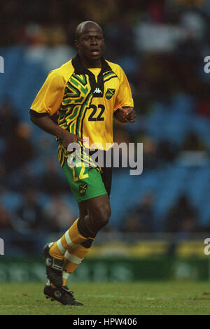 PAUL HALL JAMAICA & PORTSMOUTH FC 07 May 1998 Stock Photo