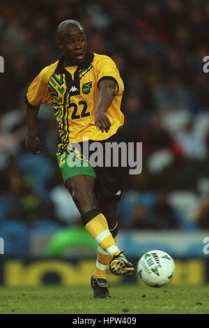 PAUL HALL JAMAICA & PORTSMOUTH FC 07 May 1998 Stock Photo