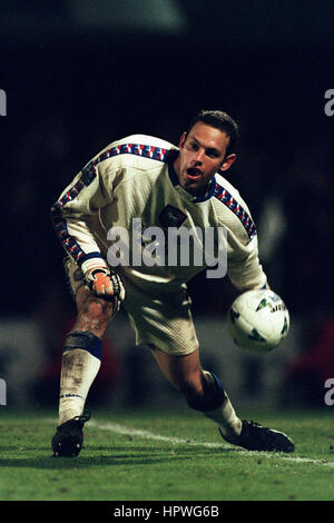 RICHARD WRIGHT IPSWICH TOWN FC 09 December 1998 Stock Photo