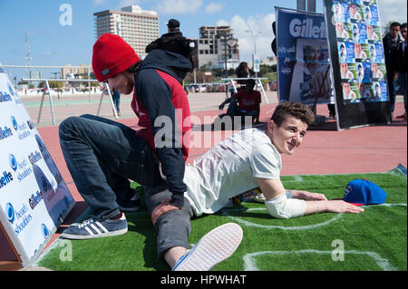 Libya, Tripoli: Young guys breakdance at an open air dance and parkour festival. Stock Photo