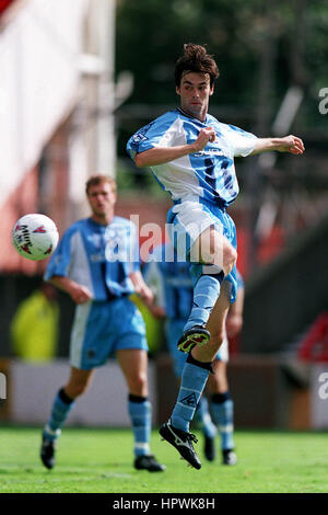 GARY BREEN COVENTRY CITY FC 22 August 1998 Stock Photo