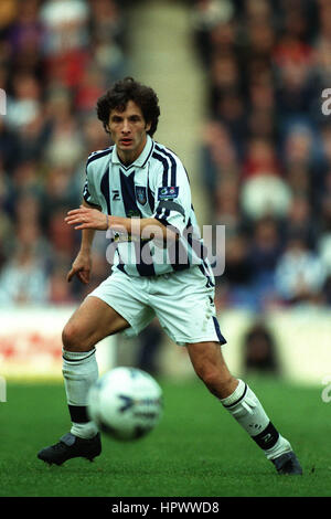 West bromwich albion hi-res stock photography and images - Alamy