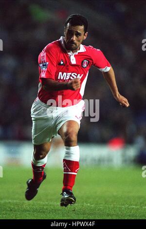 CLIVE MENDONCA CHARLTON ATHLETIC FC 09 November 1998 Stock Photo Alamy clive-mendonca-charlton-athletic-fc-09-november-1998-stock-photo-alamy