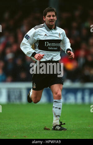 PAUL BRACEWELL FULHAM FC 28 December 1998 Stock Photo