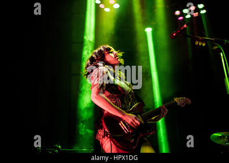 Deap Vally Performing Live In Liverpool September 2016 Stock Photo