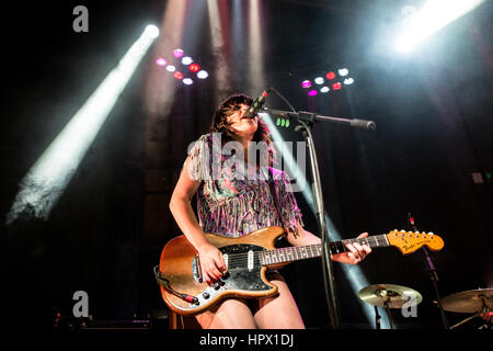 Deap Vally Performing Live In Liverpool September 2016 Stock Photo