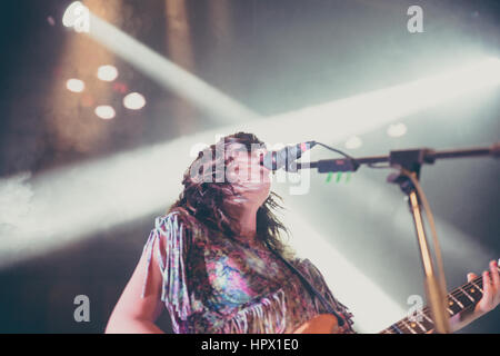 Deap Vally Performing Live In Liverpool September 2016 Stock Photo