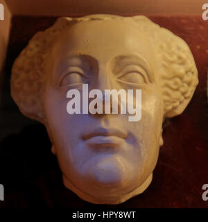 Mary Queen of Scots death mask face bust Stock Photo