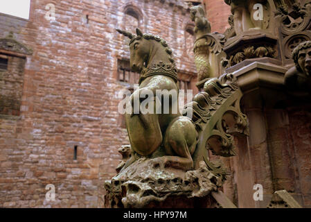 Llinlithgow fountain palace birthplace of Mary Queen of Scots unicorn symbol Stock Photo