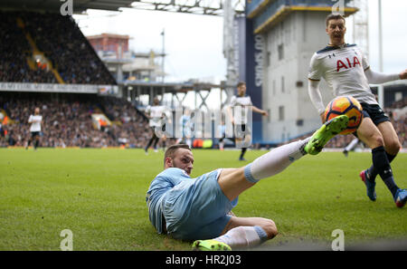 Stoke City's Marko Arnautovic in action during the Premier League match at White Hart Lane, London. PRESS ASSOCIATION Photo. Picture date: Sunday February 26, 2017. See PA story SOCCER Tottenham. Photo credit should read: Steven Paston/PA Wire. RESTRICTIONS: No use with unauthorised audio, video, data, fixture lists, club/league logos or 'live' services. Online in-match use limited to 75 images, no video emulation. No use in betting, games or single club/league/player publications. Stock Photo