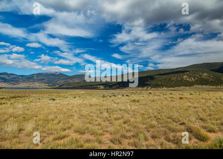 The Enchanted Circle Scenic Byway is an 84 mile New Mexico Scenic Byway and National Forest Scenic Byway around Wheeler Mountain located in Northern N Stock Photo