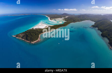 Whitehaven Beach and Hill Inlet river meanders, Whitsunday Islands, Queensland, Australia Stock Photo