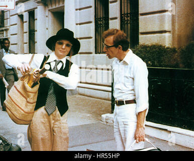 ANNIE HALL 1977 Rollins-Jofre Productions film with Diane Keaton and Woody Allen Stock Photo